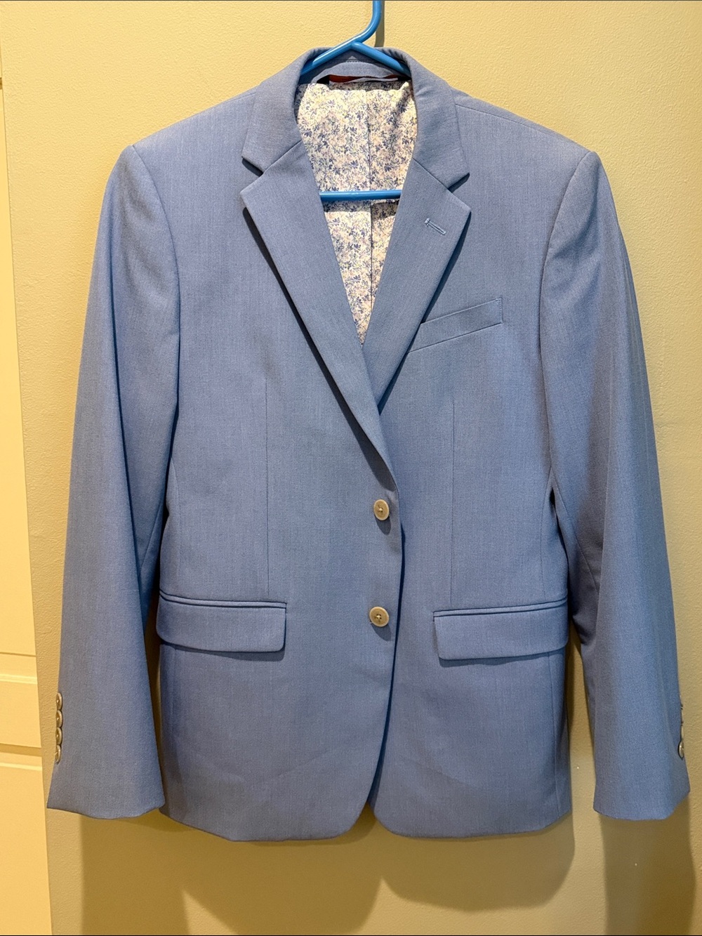 Egara Light Blue Two-Button Sport Coat
